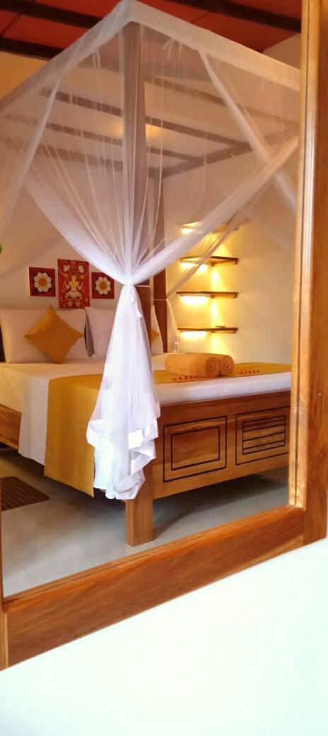 Art House Hotel Dikwella Exterior foto